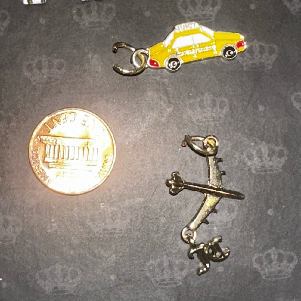 Juicy Couture gold small taxi and airplane charms